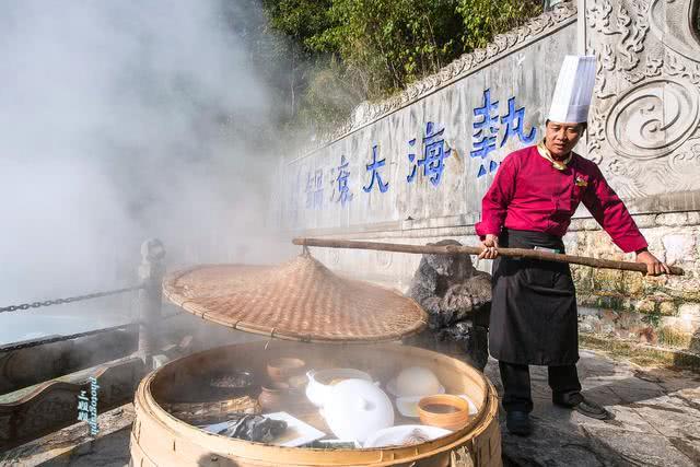 云南腾冲奇特的养生之地大滚锅炖金汤女人们来了不想走