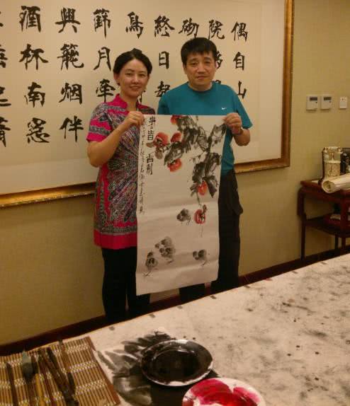 齐白石孙女画虾:艺术造诣不输爷爷,可毁在了一个4字落款上面|齐慧娟