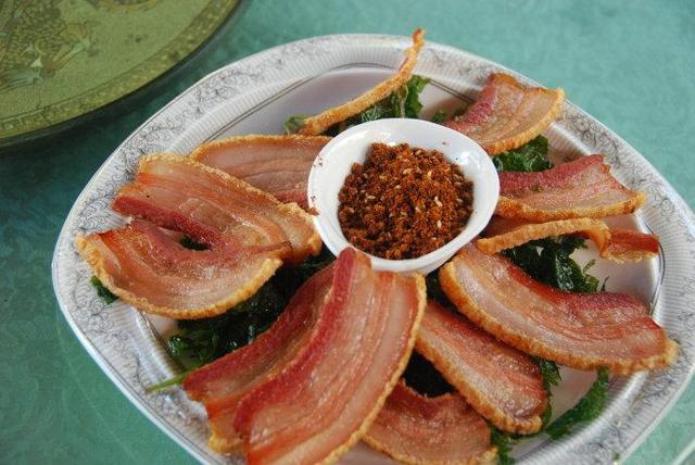 丽江特色美食攻略篇:你没有吃过的丽江美食|云南|丽江|猪膘_新浪新闻