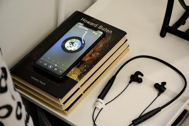 爱国者音乐耳机震动提醒音效可调待机300小时