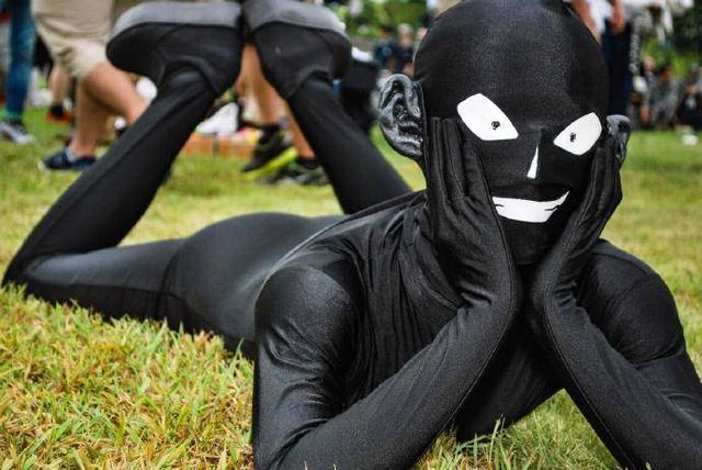 cos柯南里的小黑