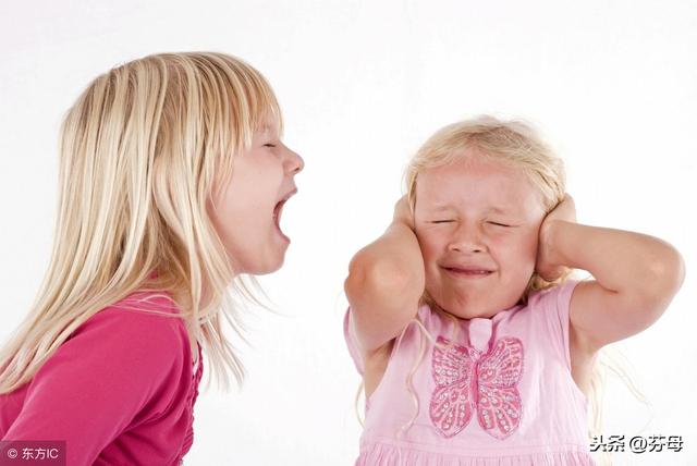 三个阶段的孩子最难带,两岁宝宝阴晴不定爱发