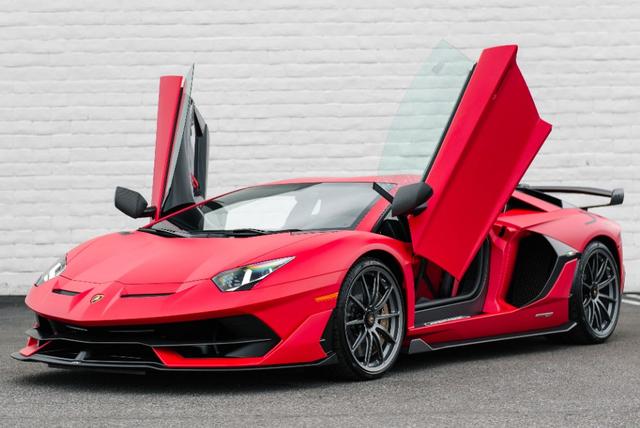 兰博基尼埃文塔多svj大红色系列果然什么颜色都很帅