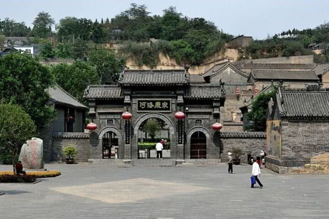 中国最牛的古宅,占地面积240余亩,连名字都是慈禧太后赐的!|古宅|康百万庄园|慈禧太后_新浪新闻