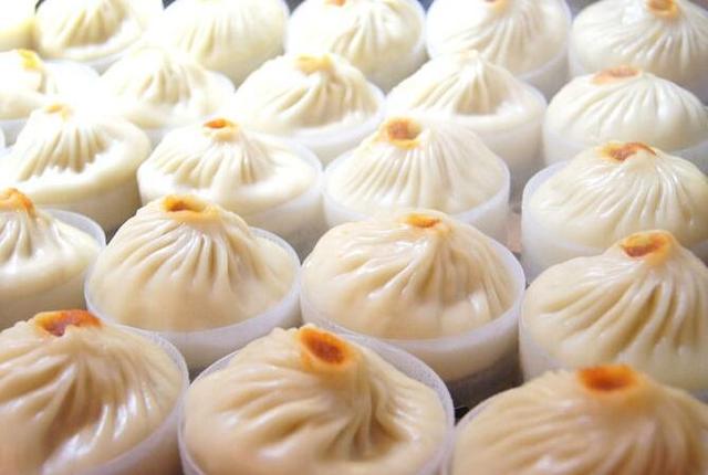 游玩上海这些都是你必须品尝地方特色美食!