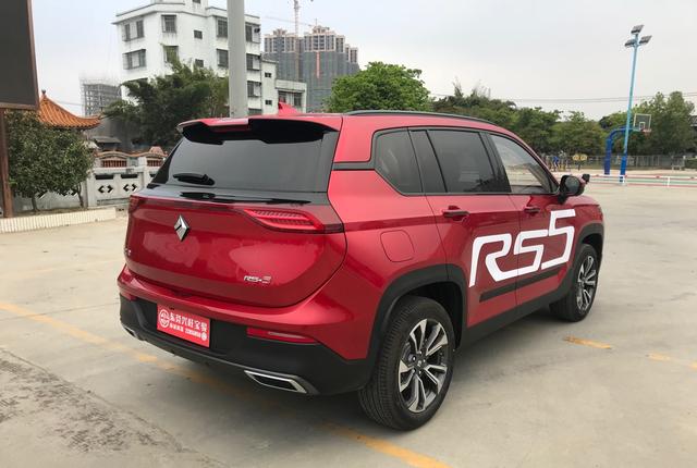 二环十三郎去柳州试车了?害得我马上跑到4s,看看充值程度