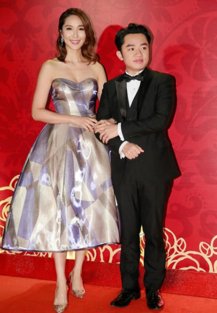 男矮女高的明星夫妻,琦琦一个举动给足任达华面子,她故意穿高跟