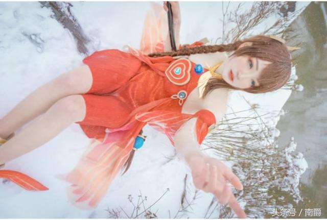 零下20度,妹子在雪地中cos大乔,网友:这腿都冻得发紫了!