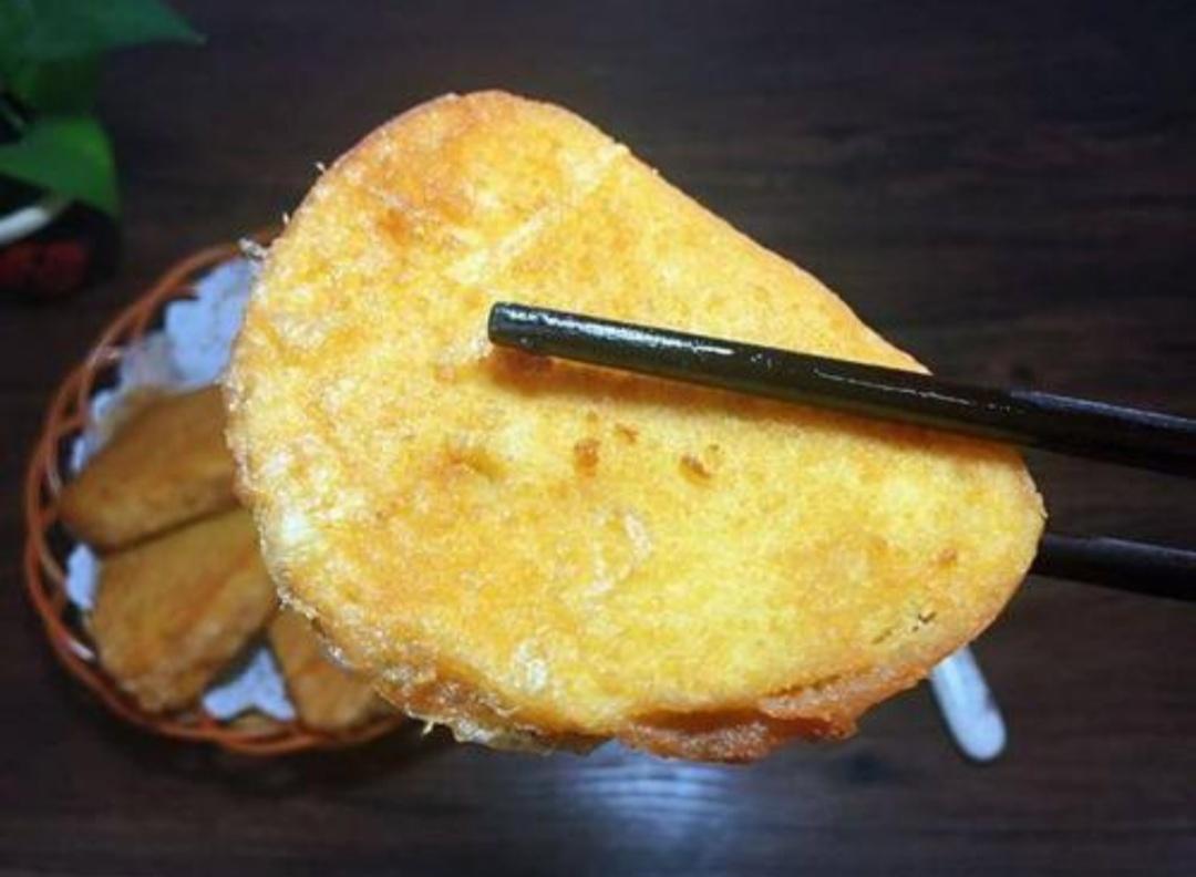 煎馒头片时,千万别直接下油锅,多加这步,金黄酥脆一点都不油腻