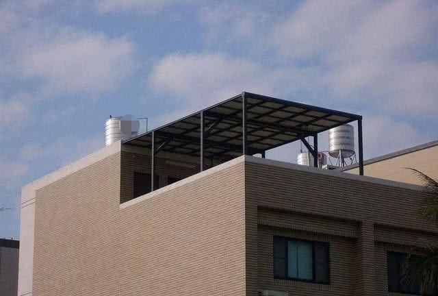 顶楼自作主张花1800做防水还上门要平摊其他业主我们不同意