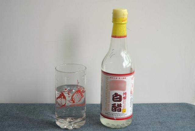 白醋的多种大妙用,可以帮您生活上不少忙,学会受用一生!