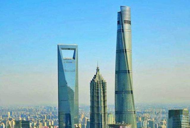 上海"地标"的三大建筑,一个像开瓶器,网友:简直厨房三件套