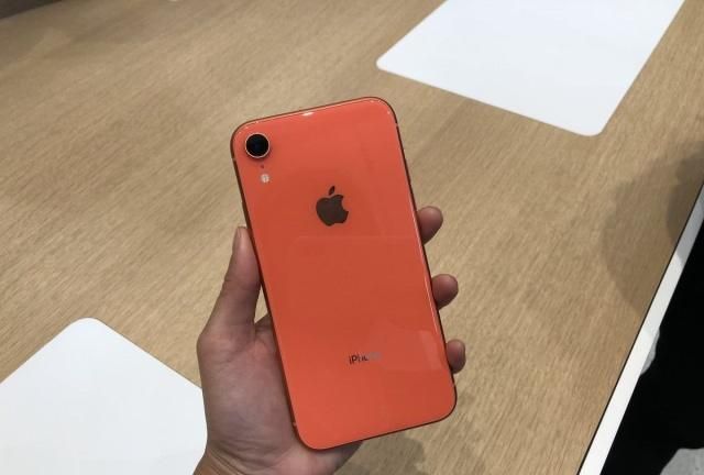 国内电商平台对iPhone XR\/XS降价 苹果中国销