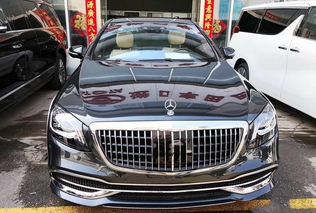 首辆"迈巴赫s800"抵京,双色车身彰显尊贵,售价高达580万!