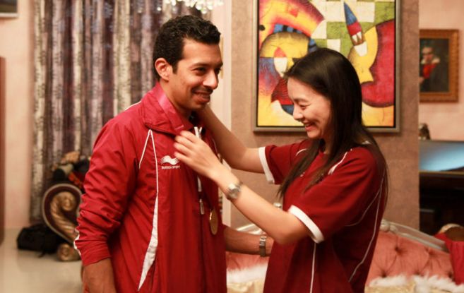 棋坛女神诸宸嫁给卡塔尔王子婚后生活幸福劝闺蜜也嫁自己老公