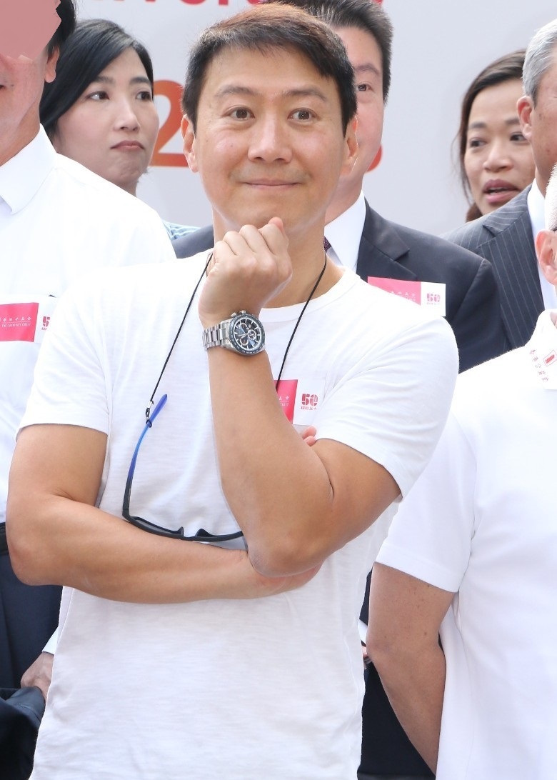 黎明现身香港慈善活动胖了不少,被问前妻乐基儿他闭口不答|黎明|乐基