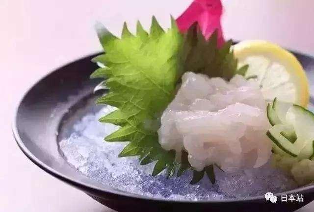 日本富山湾的乳白色宝石白虾美食,你们吃过吗?