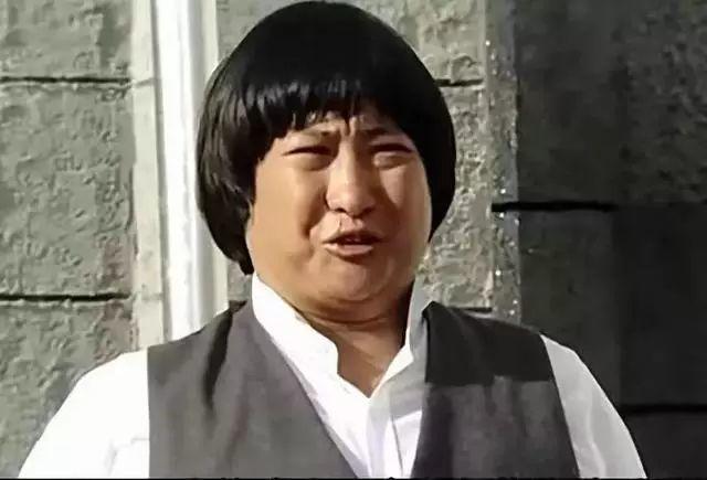 66岁洪金宝携53岁娇妻现身中澳混血美艳依旧