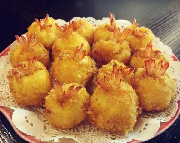 周末出游时 炸上一盒虾球外出野餐 看起来可爱 吃起来更美味!