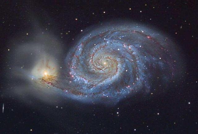 暗物质和暗能量有何干系,宇宙膨胀的速度正在加快?