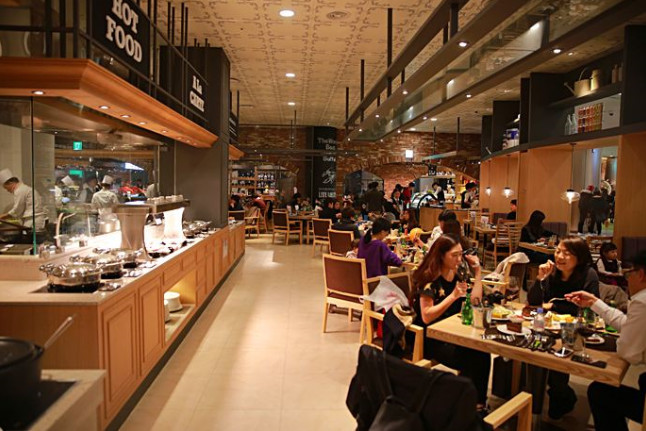 自助吃的再多餐厅老板都不怕,就怕这三种人,恨不得全都赶出去