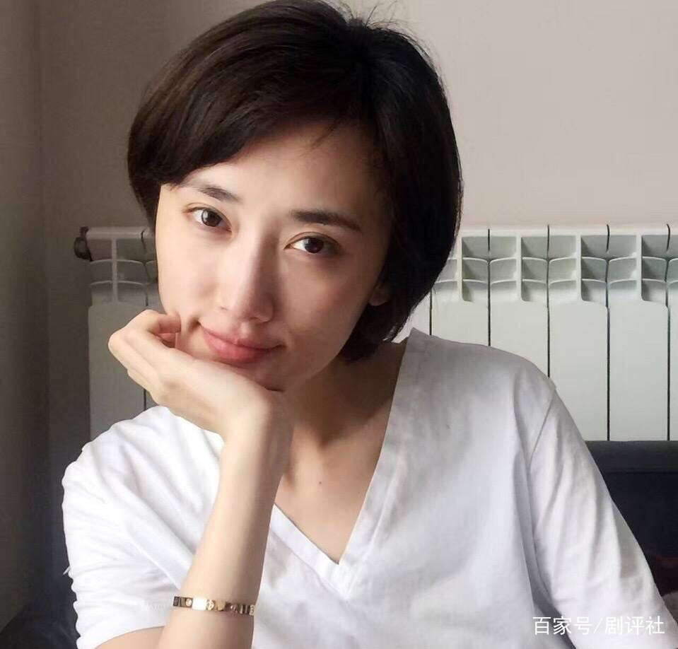 侯雪这个爱情的结晶,终于在1988年瓜熟蒂落,如今已