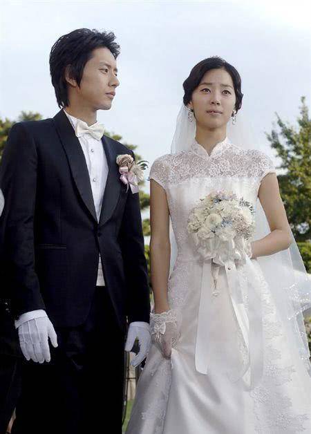 2009年韩智慧与一位圈外人士交往.