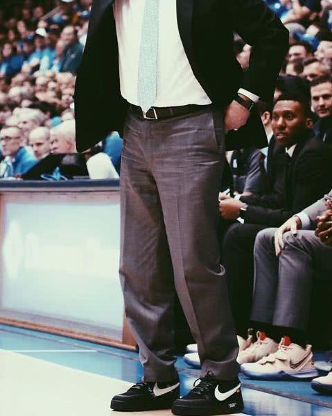 连lv总监都说好,西装配aj的教练将成nike和adidas的新争夺目标?