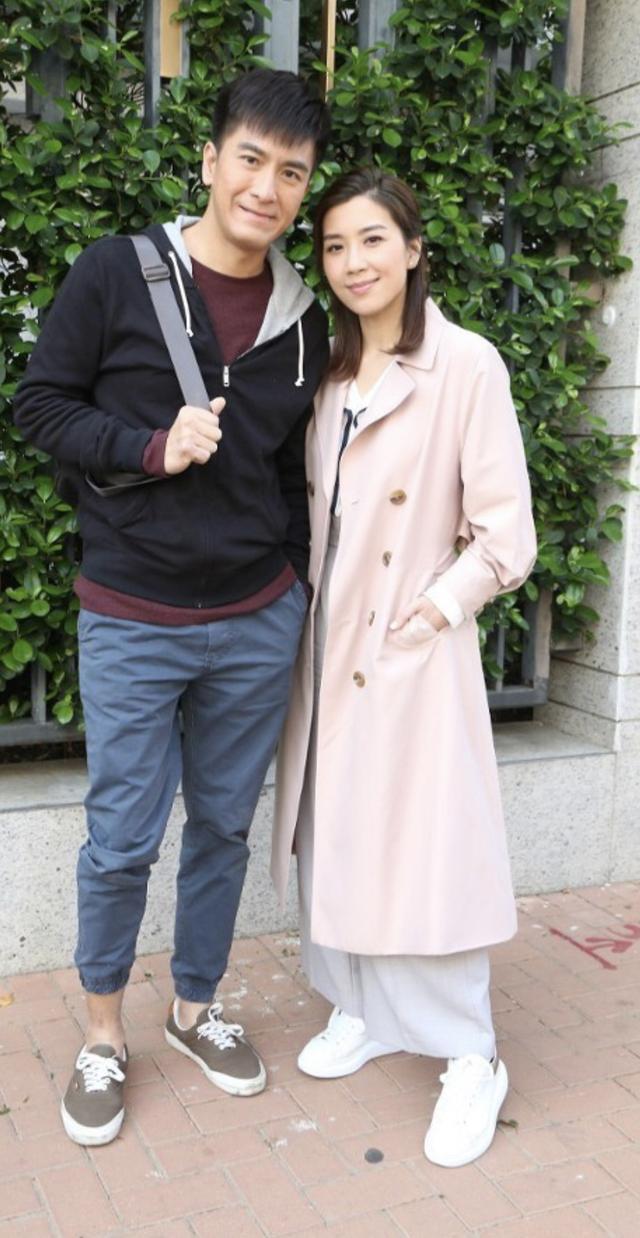 除了他的正印女友,以及暗恋他的刘佩玥之外,还有新加入到剧组的谭凯琪