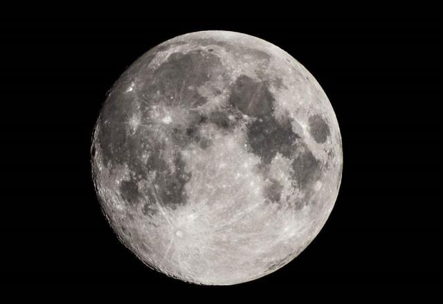 月球是离地球最近的卫星而按级别来说哪些天体离地球最近