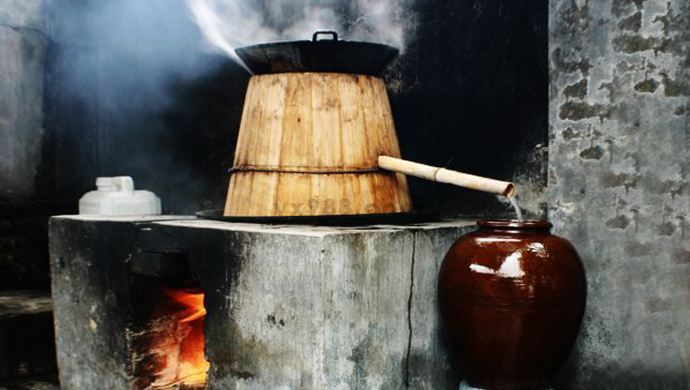 酿酒师胡星杰揭秘白酒酿造的神奇过程