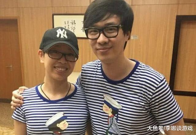 比唐家三少还厉害的作者把自己写成主角没想到人比书还火