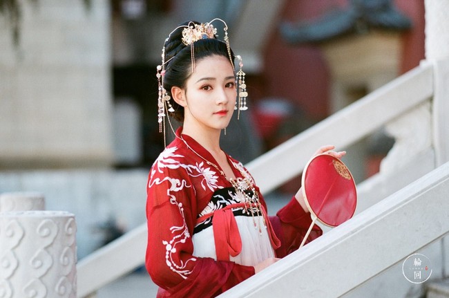 汉服教程汉尚华莲夜芙蕖2019