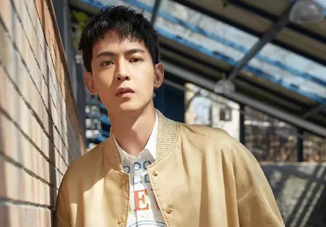 开播,幽默与青春并存,连何穗都罕见地帮忙宣传|小时光|何穗|唐晓天