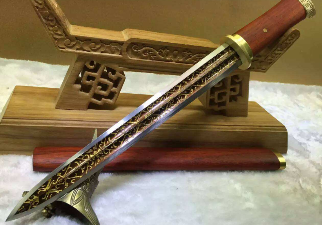 苏州虎丘山特大发现上古绝世好剑重见天日秦皇一生遗憾大揭秘