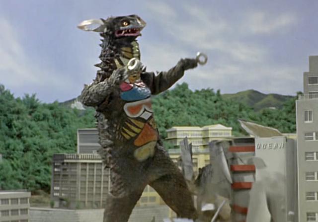 说到这个,给我印象最深刻的就是脑波怪兽阳戈!