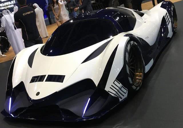 迪拜土豪用5亿定制的超跑车尾好比两个大鼻孔方向盘像游戏机