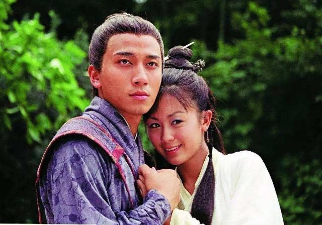 曾是荧屏女神,却穷到当服务员洗男厕,离婚后靠孩子维持生活!