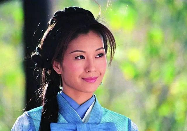 嫁豪门13天老公去世,她争夺遗产10年,今二婚被老公宠上天