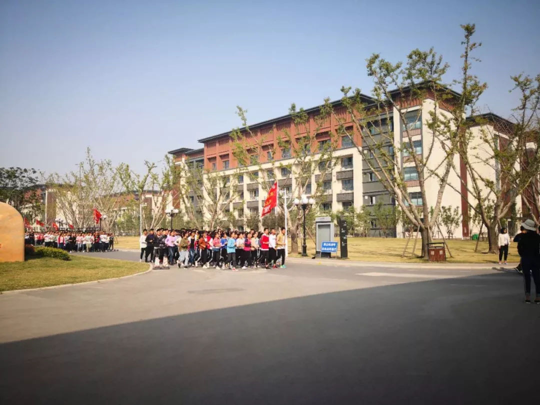 心怀桑梓 情系母校 —太康一高北京校友会第一次返校宣讲活动举行