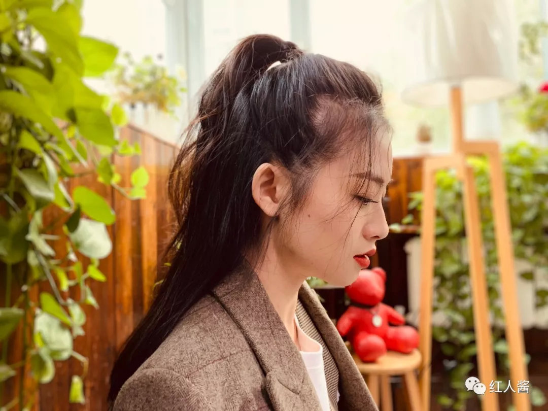 红人酱丨戴玥:一个明明可以当导演,却偏要做演员的奇女子!