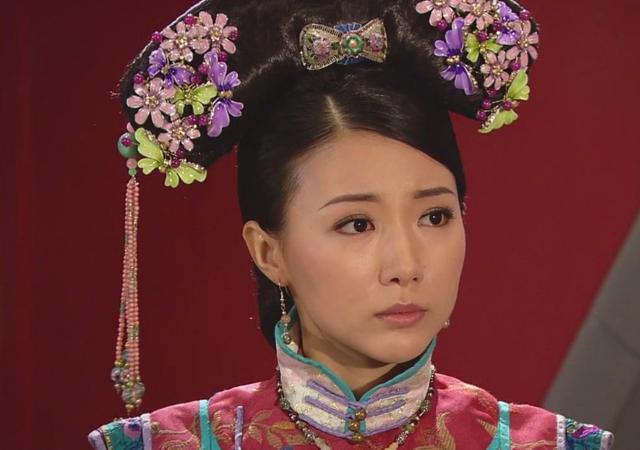 父亲被革职入狱,她们却一个封皇后一个封贵妃|封皇后|康熙|贵妃_新浪