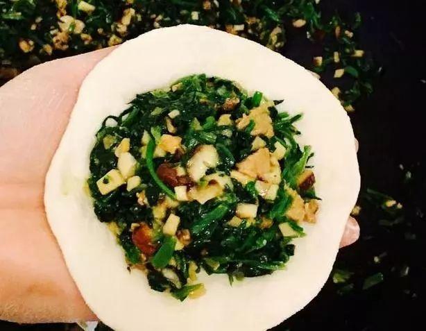 80年前乡下就吃这"垃圾"菜,城里人才知它营养高,冬天吃还补钙