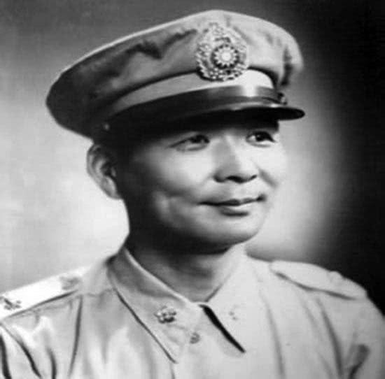 毫不避让谁这么大胆|黄维|胡琏|兵团_新浪新闻