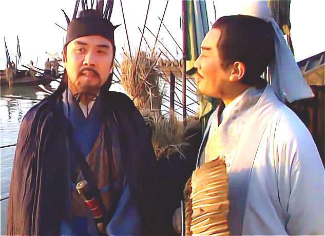 草船借箭,曹老板为何不放火箭?鲁肃:幸好没放!孔明还留了一手