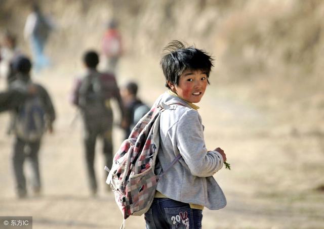 农村留守儿童生存现状令人堪忧
