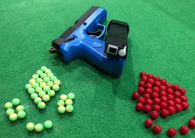 92式手枪家族再添新丁qsz92g11毫米彩弹手枪海外开售