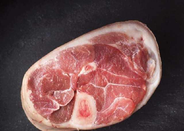 30年老屠夫告诉你,以后别再买错|后腿|屠夫|猪肉_新浪新闻