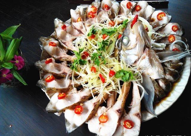 过年做鱼不发愁,4种家常鱼做法,简单易学,新年吃鱼年年有余!!|鱼|年年有余|家常_新浪新闻