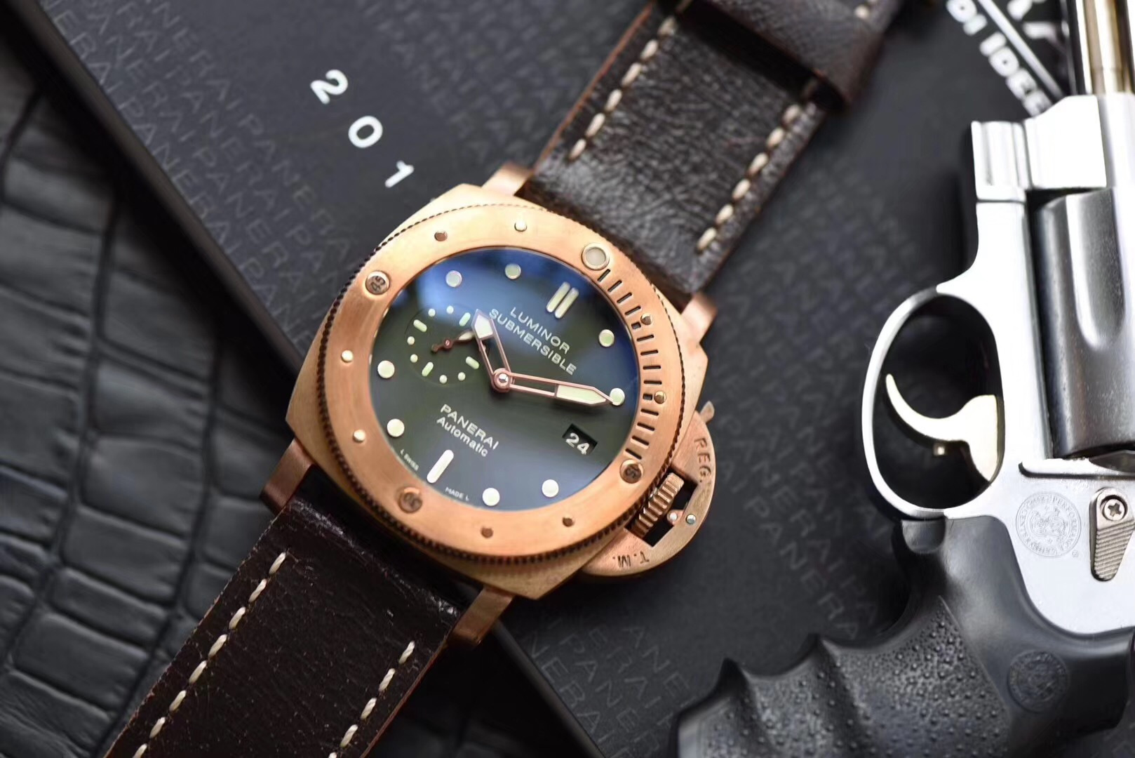 112635110:这款青铜沛纳海382腕表3k都不用,你敢戴吗?